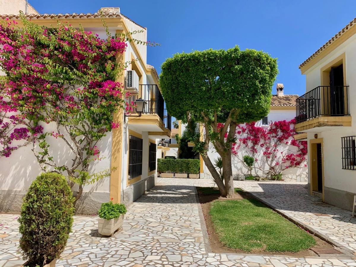 Eonia Marinas-Duplex Con Porche En Primera Linea! 维拉 外观 照片